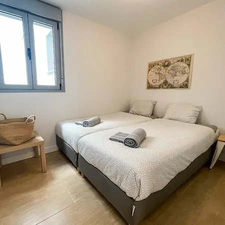 Frontline Duna דירה