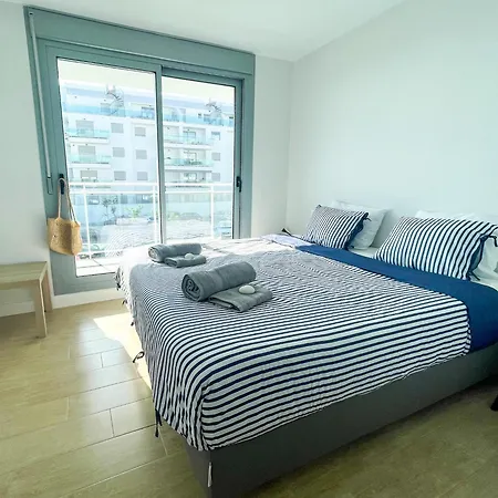 דירה Frontline Duna טורוקס